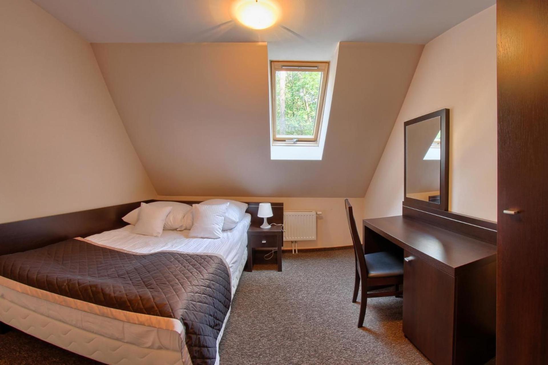 Hotel Zacisze 图拉瓦 外观 照片